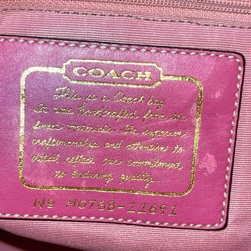 🔥 SOLD🔥Coach Signature Pink shoulder bag - Picture 10 of 10